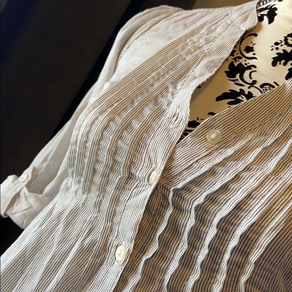 Button up shirt - Picture 3 of 5